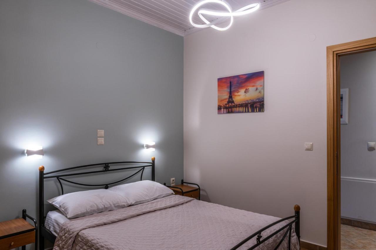 G.R Luxury Apartment Kalligoni Buitenkant foto