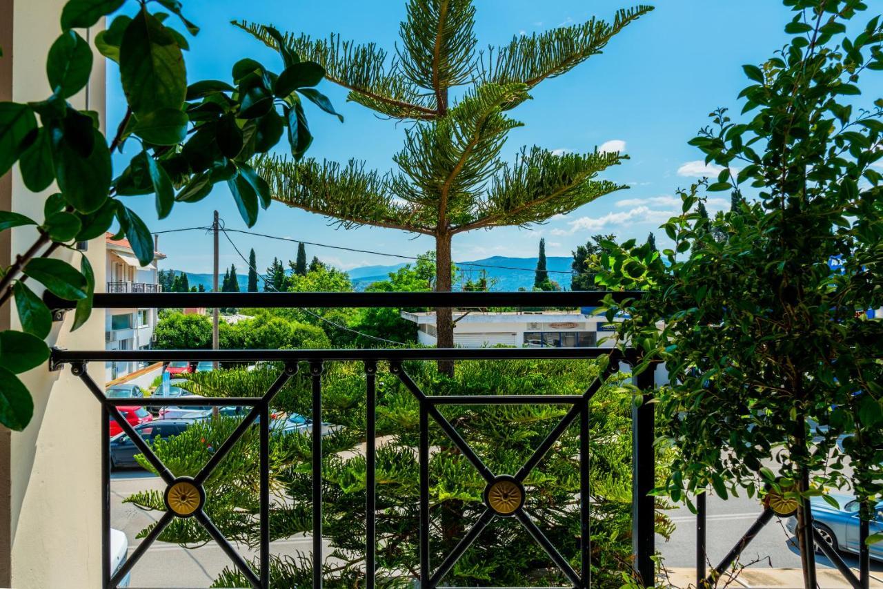 G.R Luxury Apartment Kalligoni Buitenkant foto